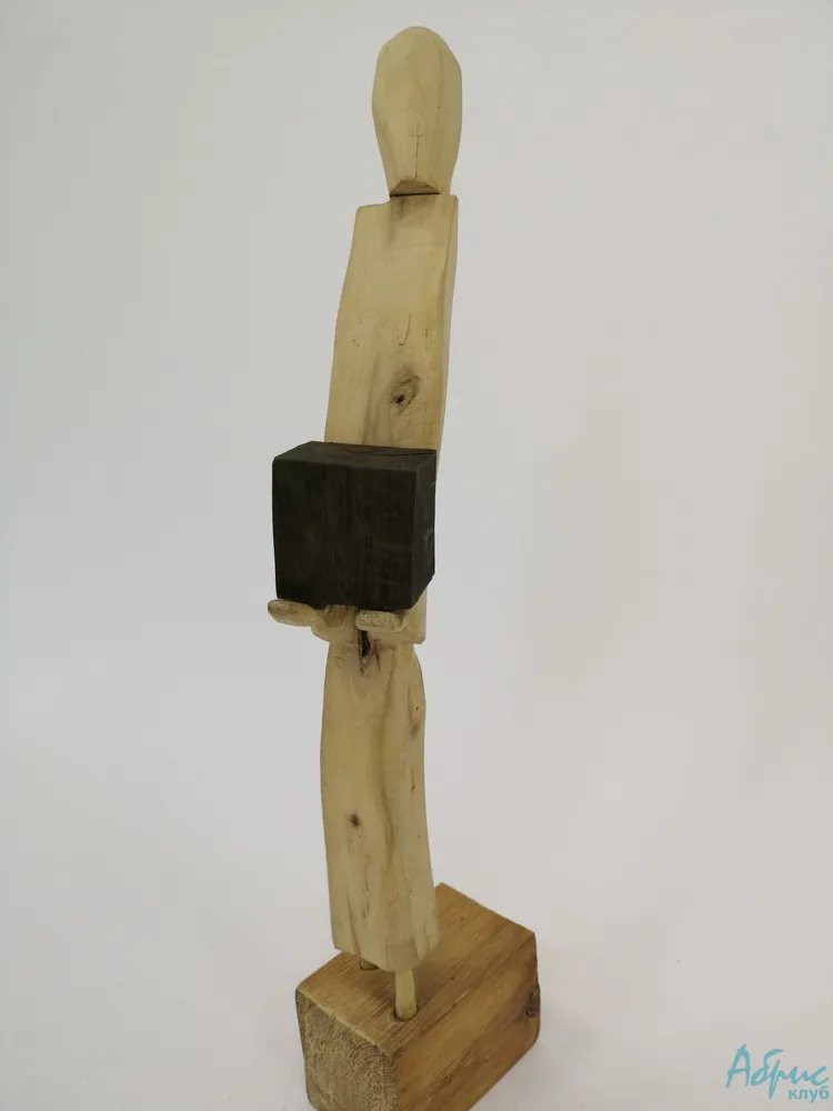 Скульптура Ноша обывателя от Art Магазина Абрис Клуб